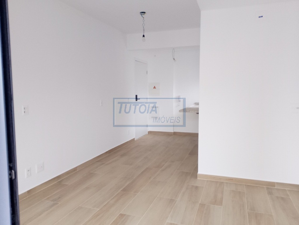 Apartamento à venda com 1 quarto, 24m² - Foto 7