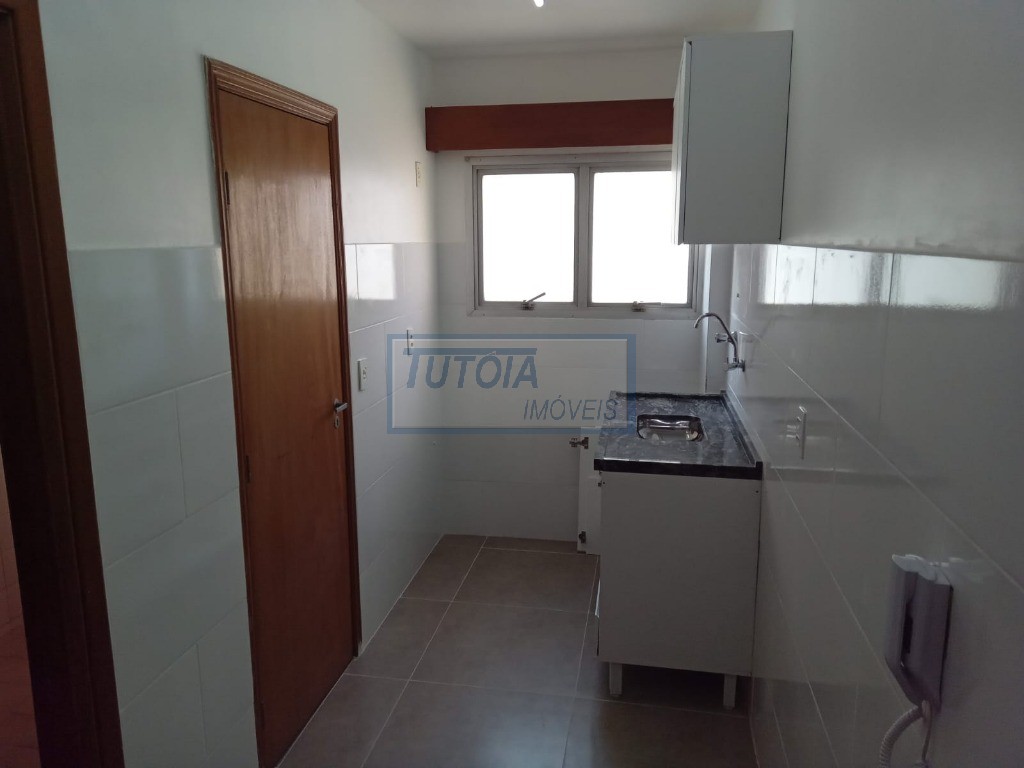 Apartamento para alugar com 2 quartos, 67m² - Foto 14