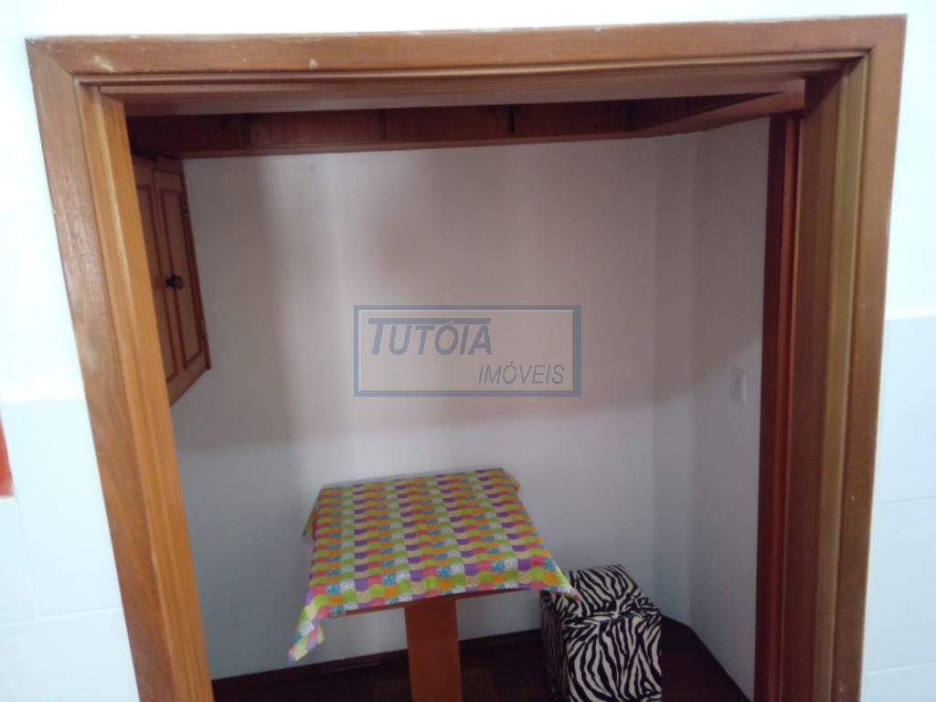 Apartamento para alugar com 2 quartos, 67m² - Foto 12