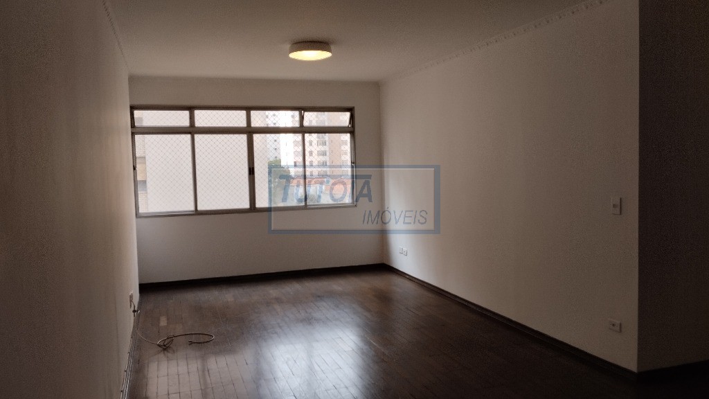 Apartamento para alugar com 3 quartos, 147m² - Foto 3