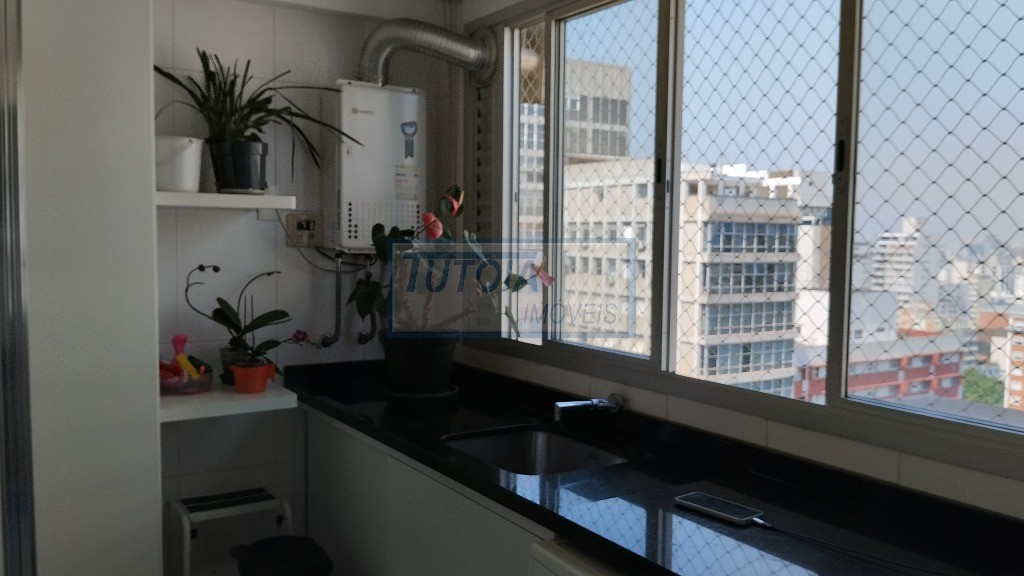 Apartamento à venda com 3 quartos, 137m² - Foto 22