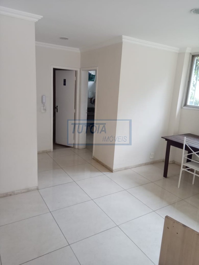 Apartamento para alugar com 2 quartos, 67m² - Foto 21