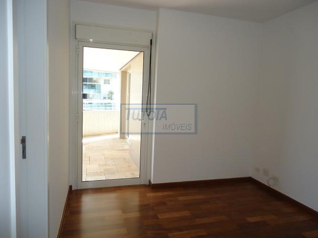 Apartamento à venda com 4 quartos, 265m² - Foto 9