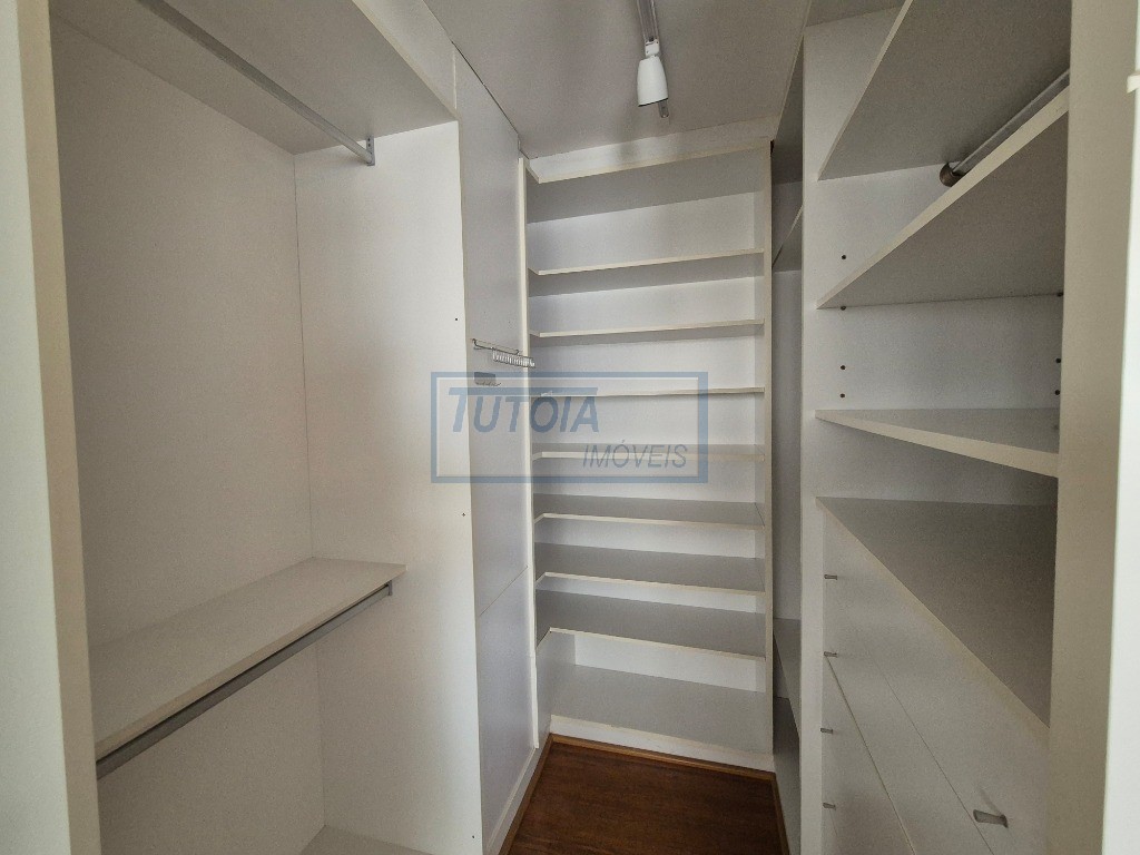 Apartamento para alugar com 1 quarto, 95m² - Foto 14