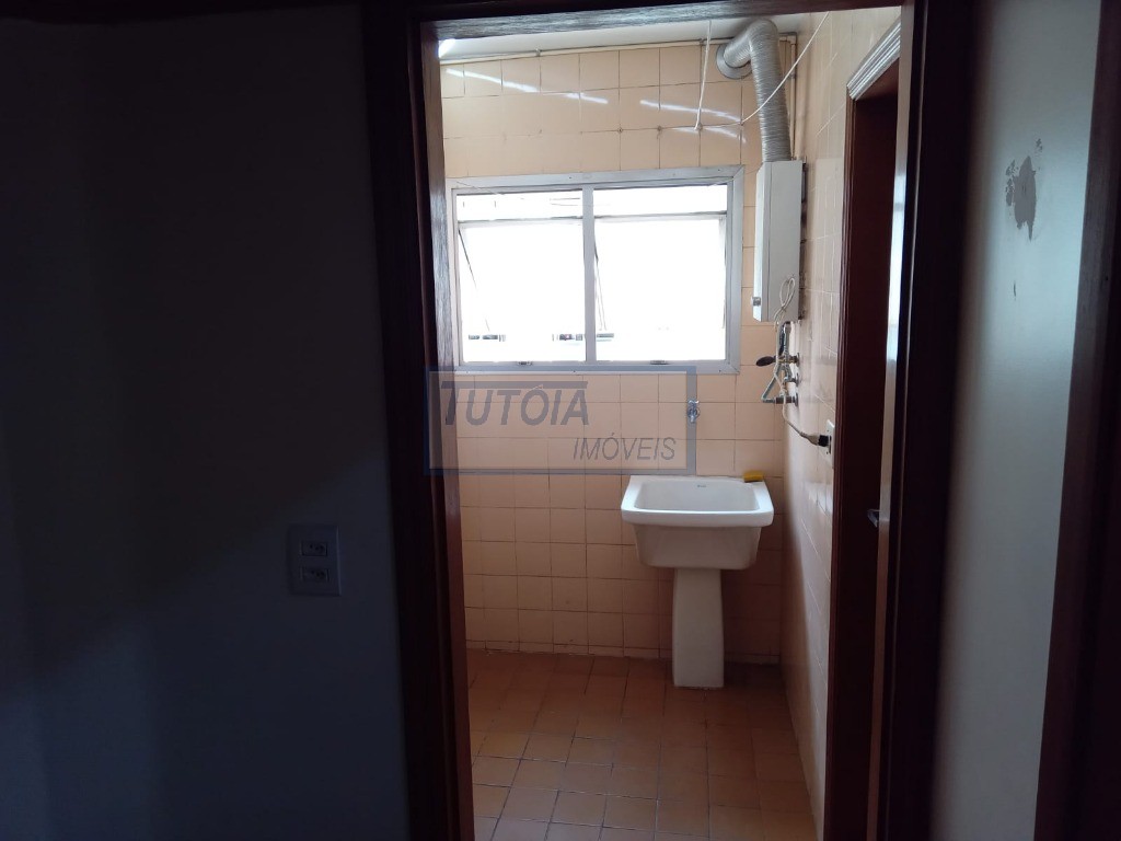 Apartamento para alugar com 2 quartos, 67m² - Foto 18