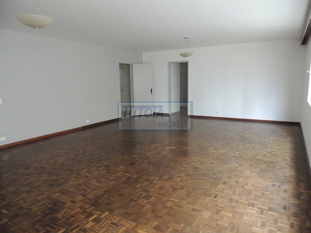 Apartamento à venda com 3 quartos, 186m² - Foto 4