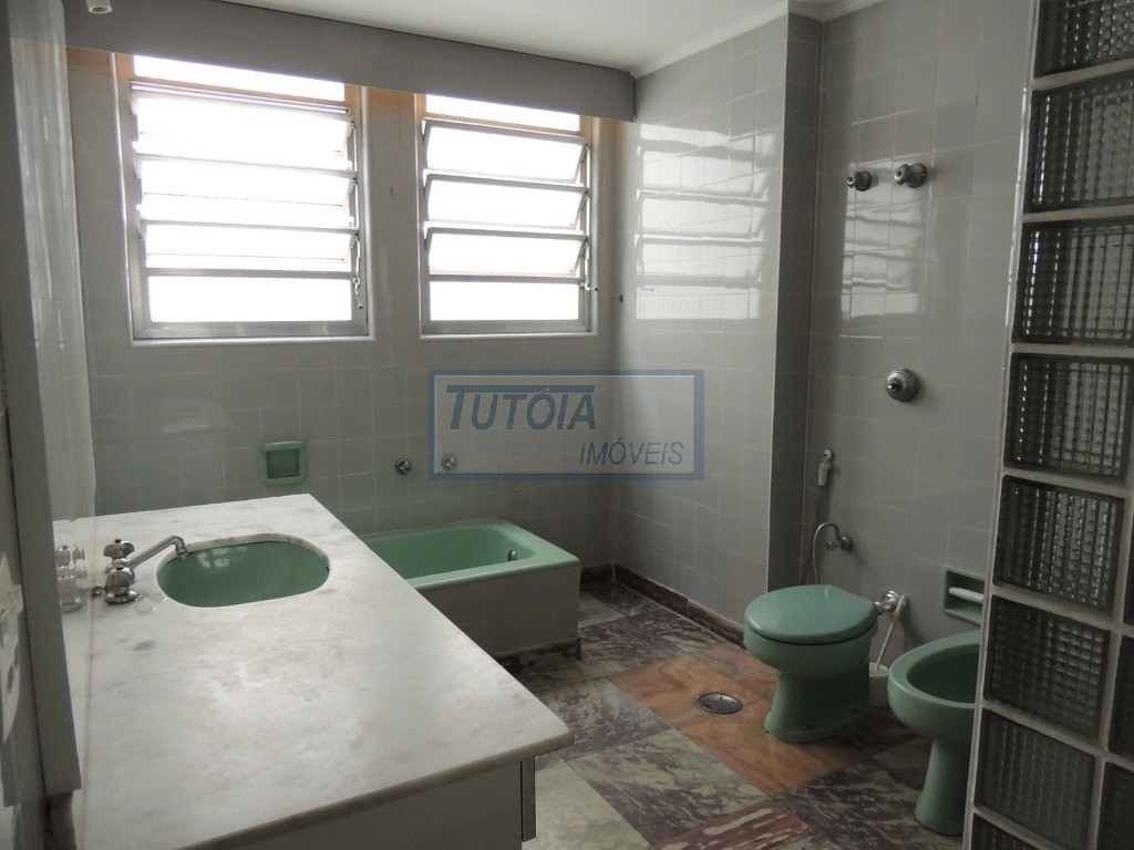 Apartamento à venda com 3 quartos, 186m² - Foto 14