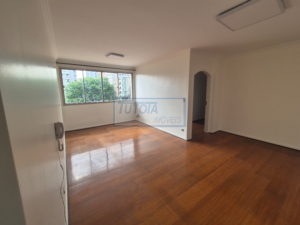 Apartamento para alugar com 2 quartos, 94m² - Foto 2