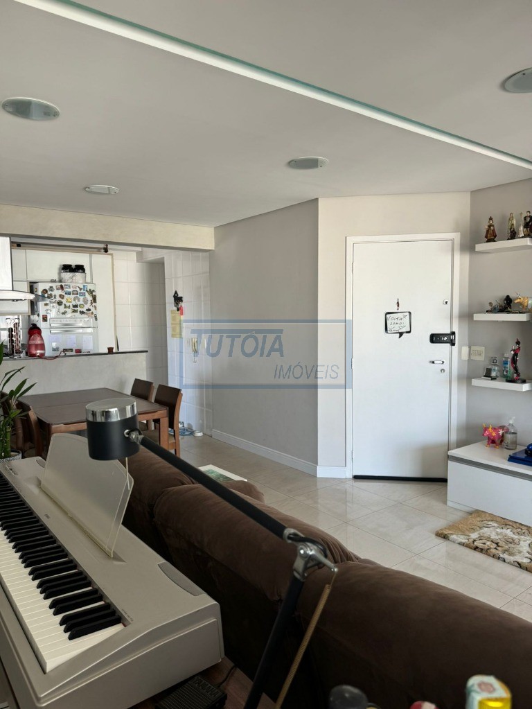 Apartamento à venda com 3 quartos, 80m² - Foto 10