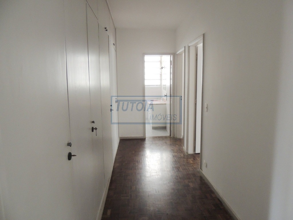 Apartamento à venda com 3 quartos, 186m² - Foto 12