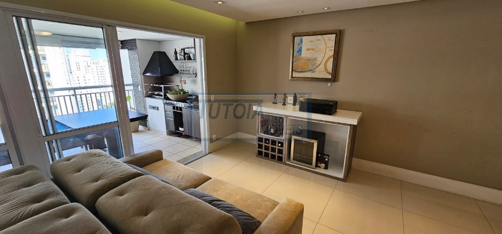 Apartamento à venda com 3 quartos, 118m² - Foto 7