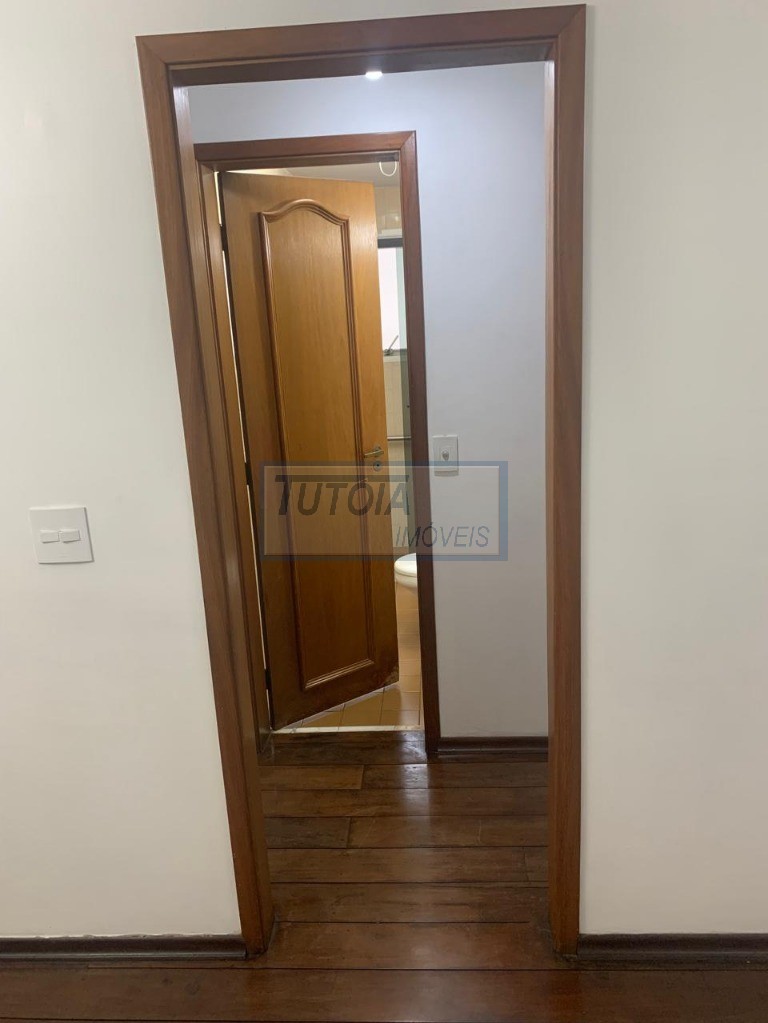 Apartamento para alugar com 2 quartos, 67m² - Foto 32