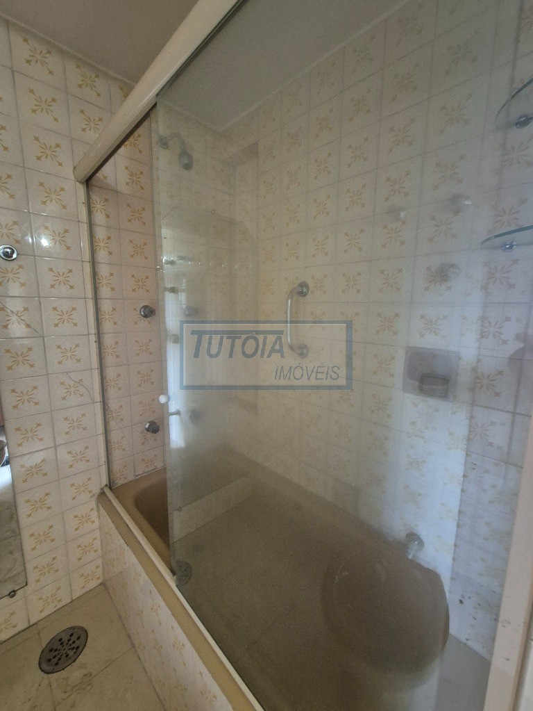 Apartamento para alugar com 3 quartos, 94m² - Foto 17