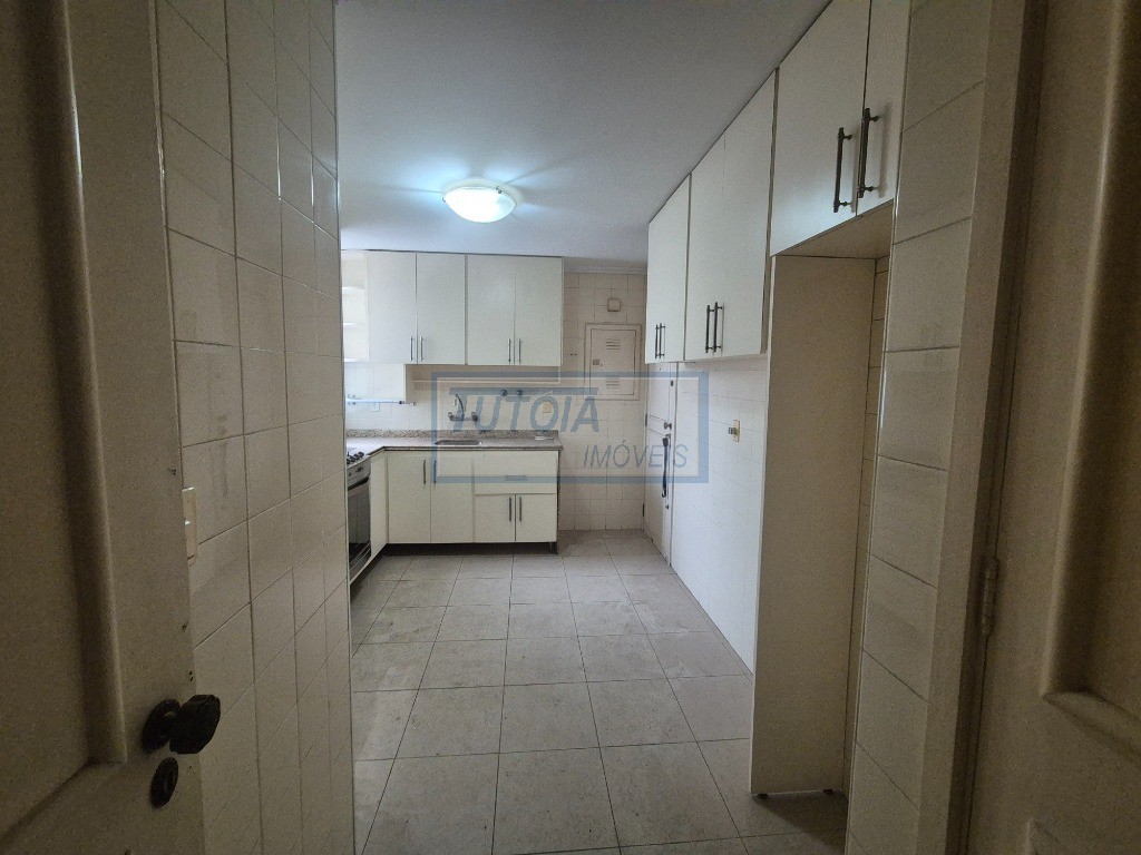 Apartamento para alugar com 3 quartos, 94m² - Foto 21