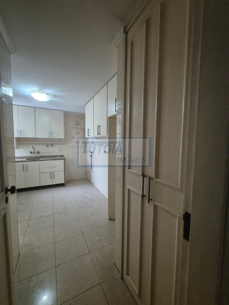 Apartamento para alugar com 3 quartos, 94m² - Foto 22