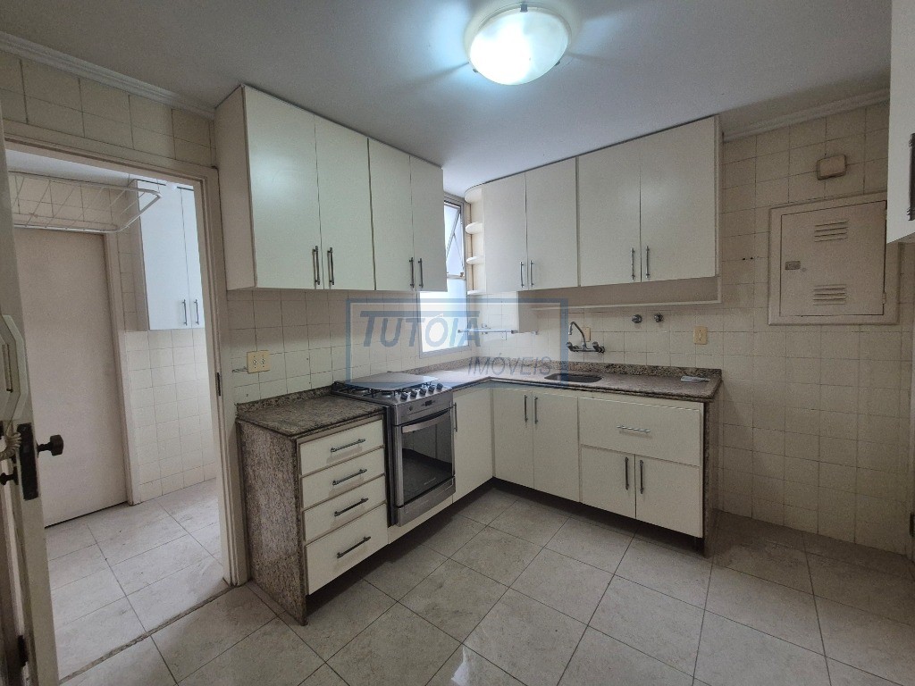 Apartamento para alugar com 3 quartos, 94m² - Foto 23