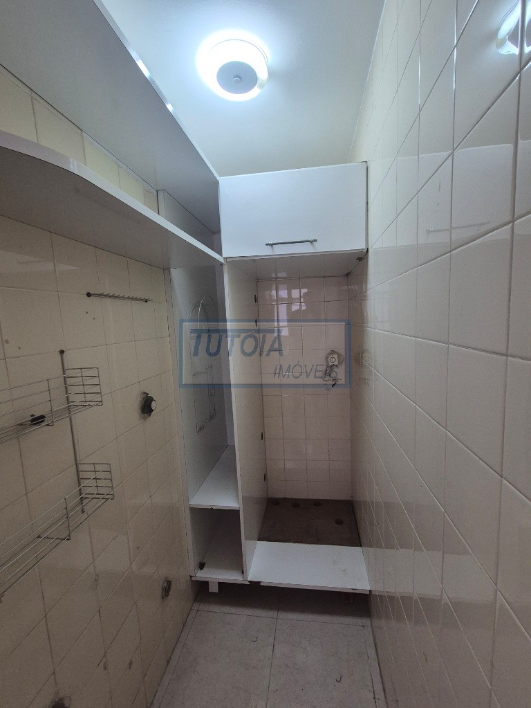 Apartamento para alugar com 3 quartos, 94m² - Foto 29