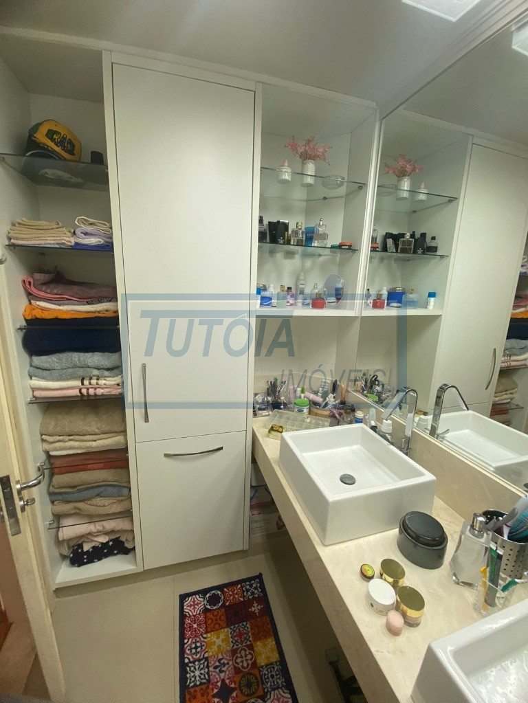 Apartamento à venda com 3 quartos, 140m² - Foto 33