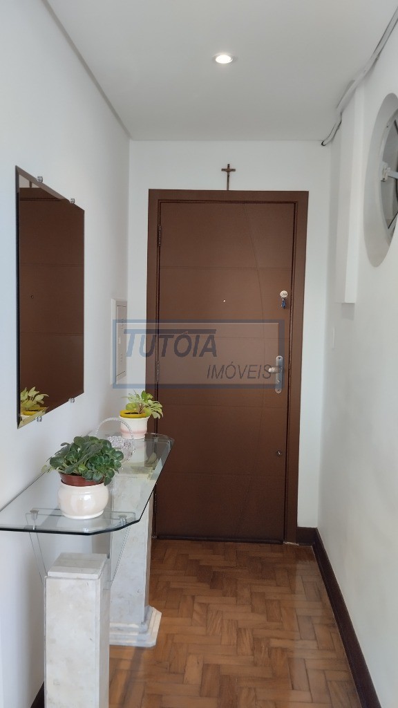 Apartamento à venda com 1 quarto, 45m² - Foto 8