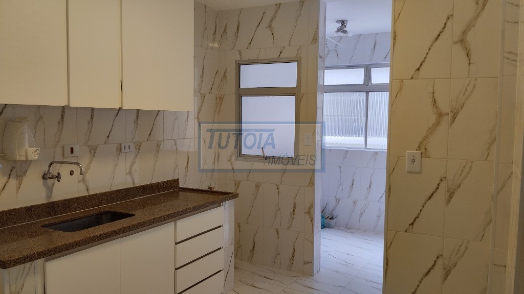 Apartamento para alugar com 2 quartos, 85m² - Foto 3