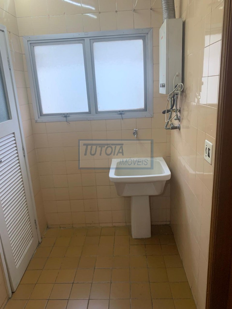 Apartamento para alugar com 2 quartos, 67m² - Foto 47