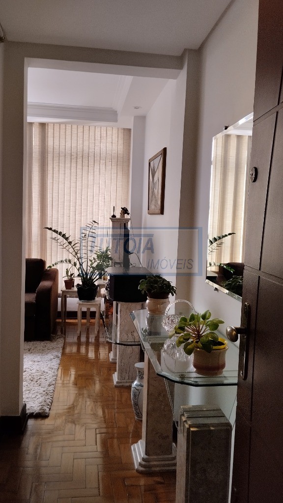 Apartamento à venda com 1 quarto, 45m² - Foto 9