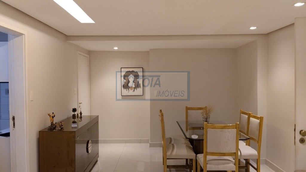 Apartamento à venda com 2 quartos, 77m² - Foto 4