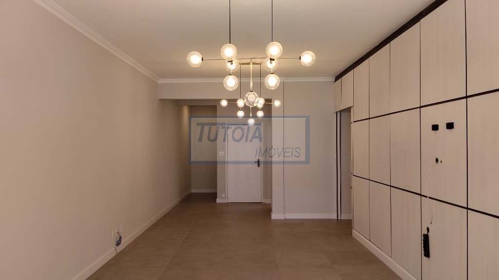 Apartamento para alugar com 3 quartos, 168m² - Foto 4