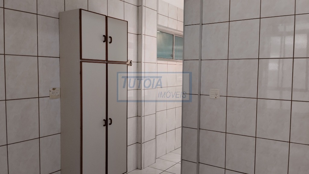 Apartamento à venda com 3 quartos, 168m² - Foto 11