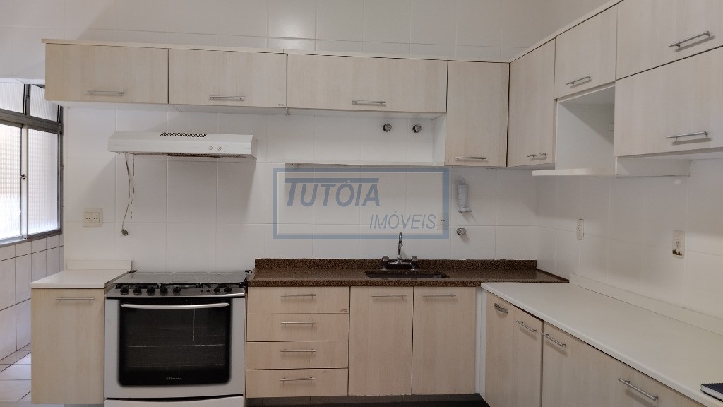 Apartamento à venda com 3 quartos, 168m² - Foto 6