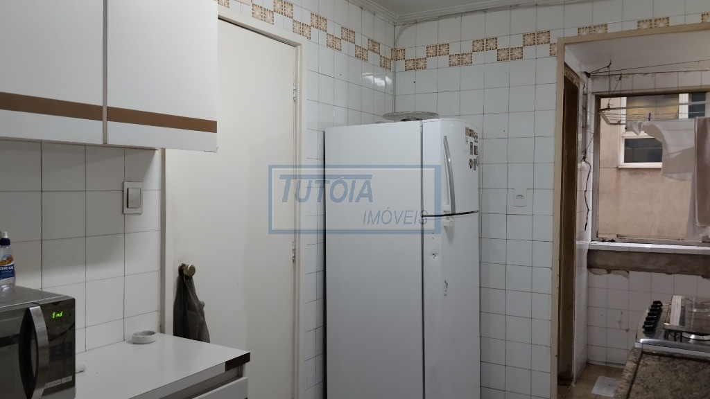 Apartamento à venda com 2 quartos, 77m² - Foto 13