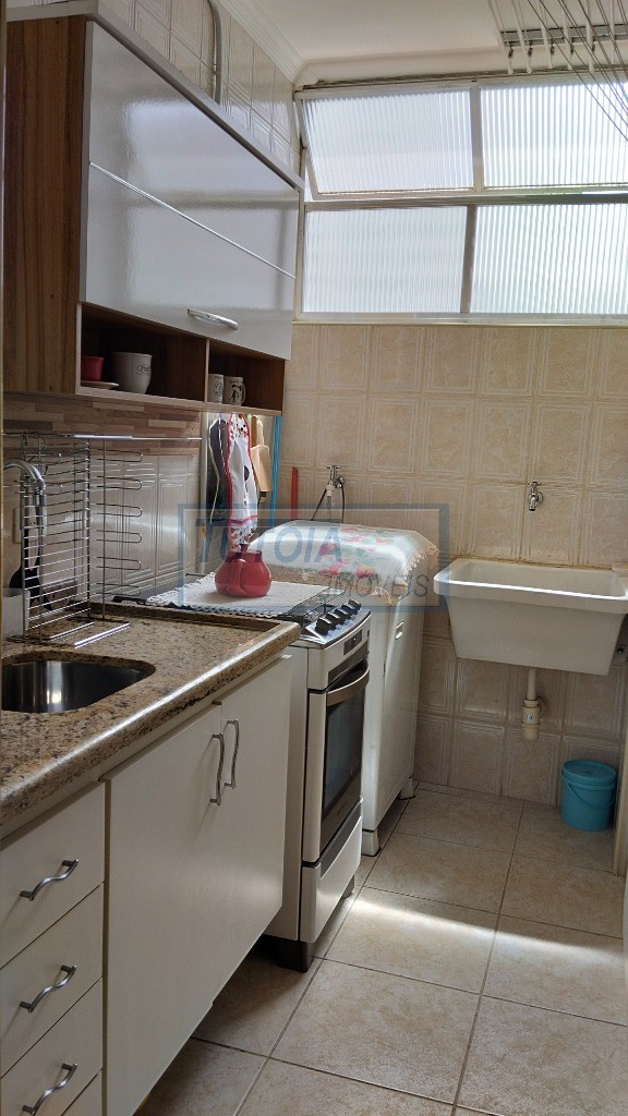 Apartamento à venda com 1 quarto, 45m² - Foto 19