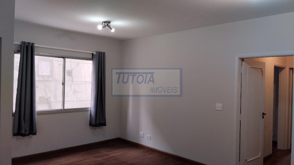 Apartamento para alugar com 2 quartos, 85m² - Foto 2