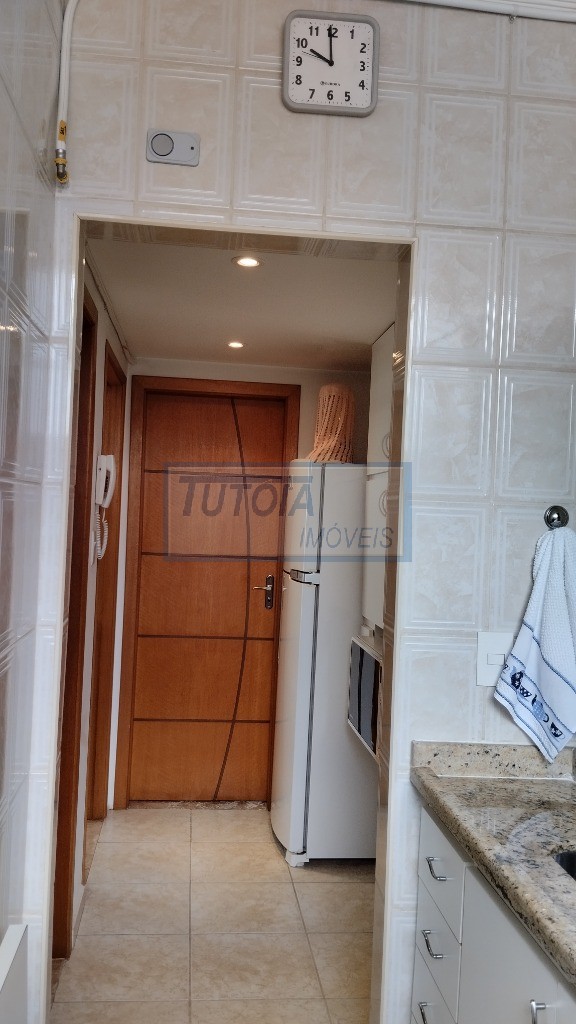 Apartamento à venda com 1 quarto, 45m² - Foto 22