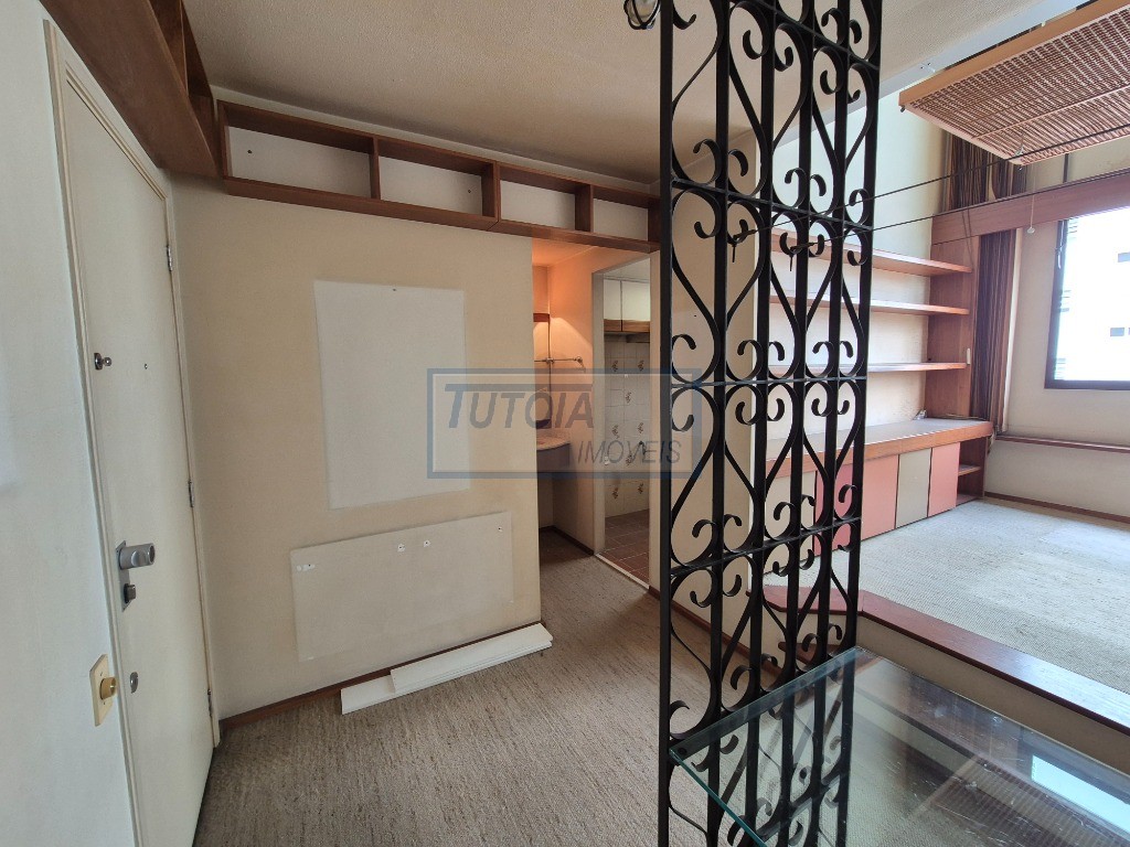 Apartamento à venda com 1 quarto, 58m² - Foto 3