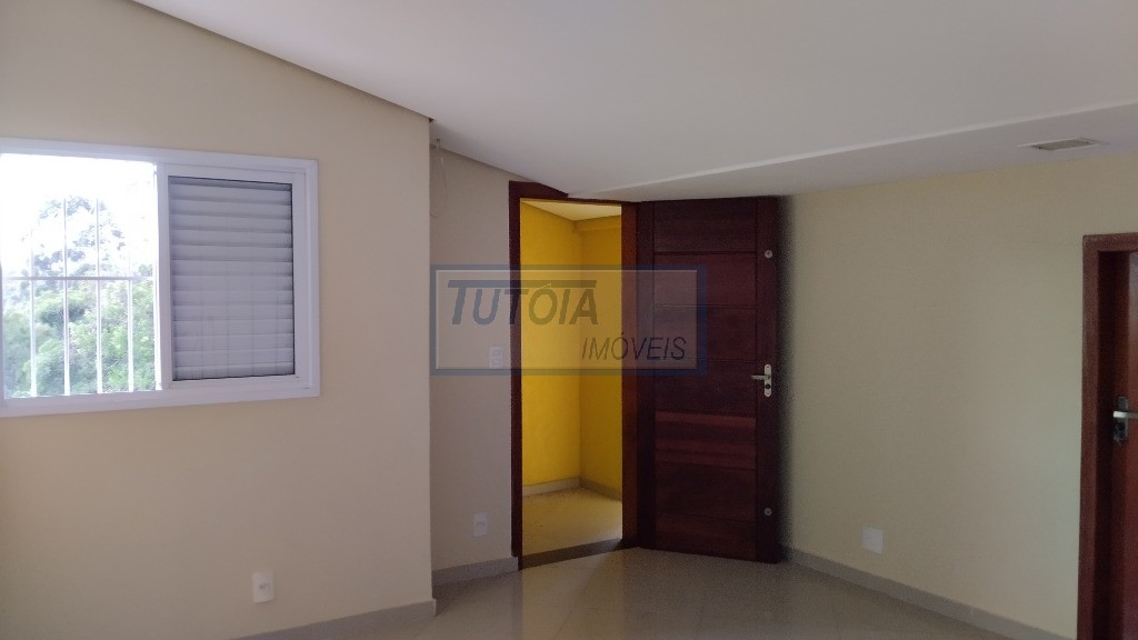 Casa à venda com 6 quartos, 350m² - Foto 24