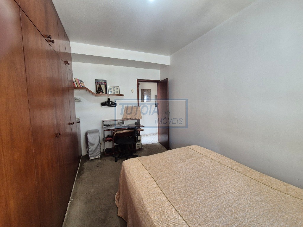 Apartamento à venda com 2 quartos, 75m² - Foto 19