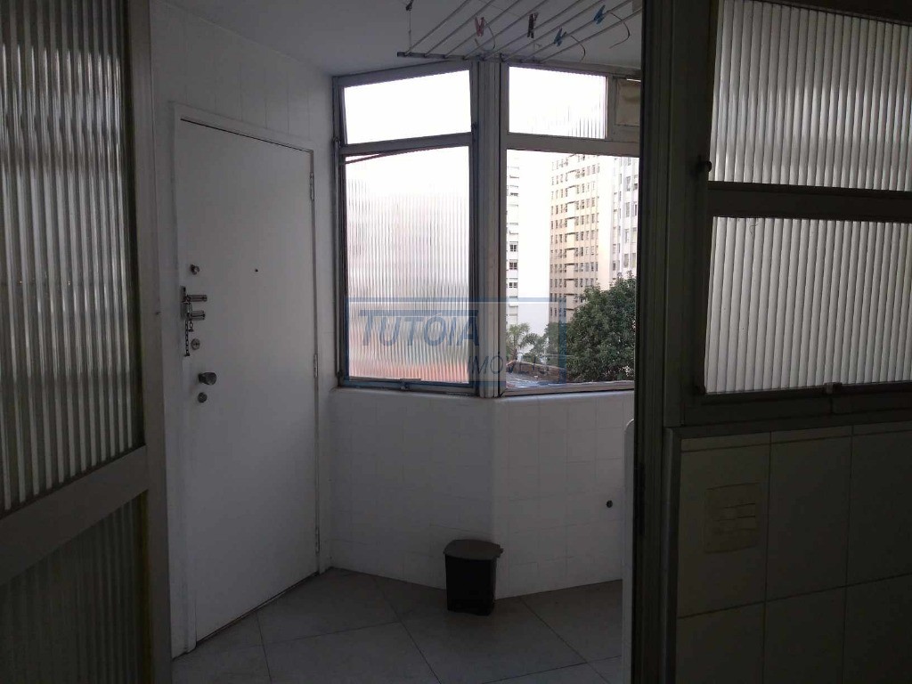 Apartamento à venda com 3 quartos, 190m² - Foto 14