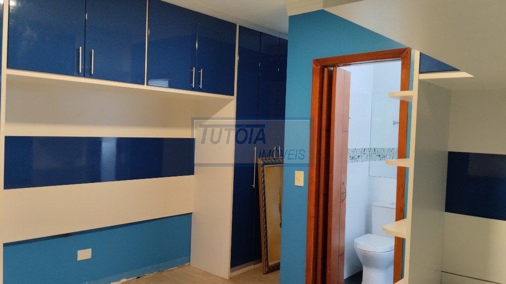 Casa à venda com 6 quartos, 350m² - Foto 11