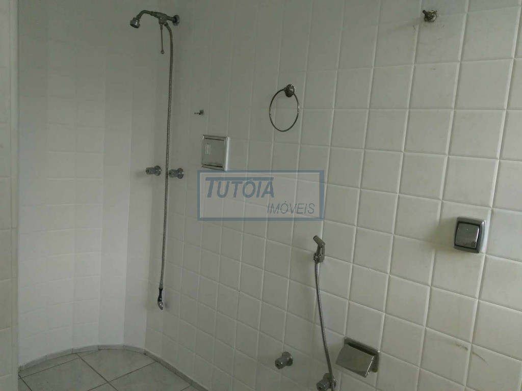 Apartamento à venda com 3 quartos, 190m² - Foto 11