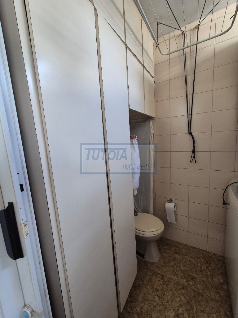 Apartamento à venda com 2 quartos, 75m² - Foto 14