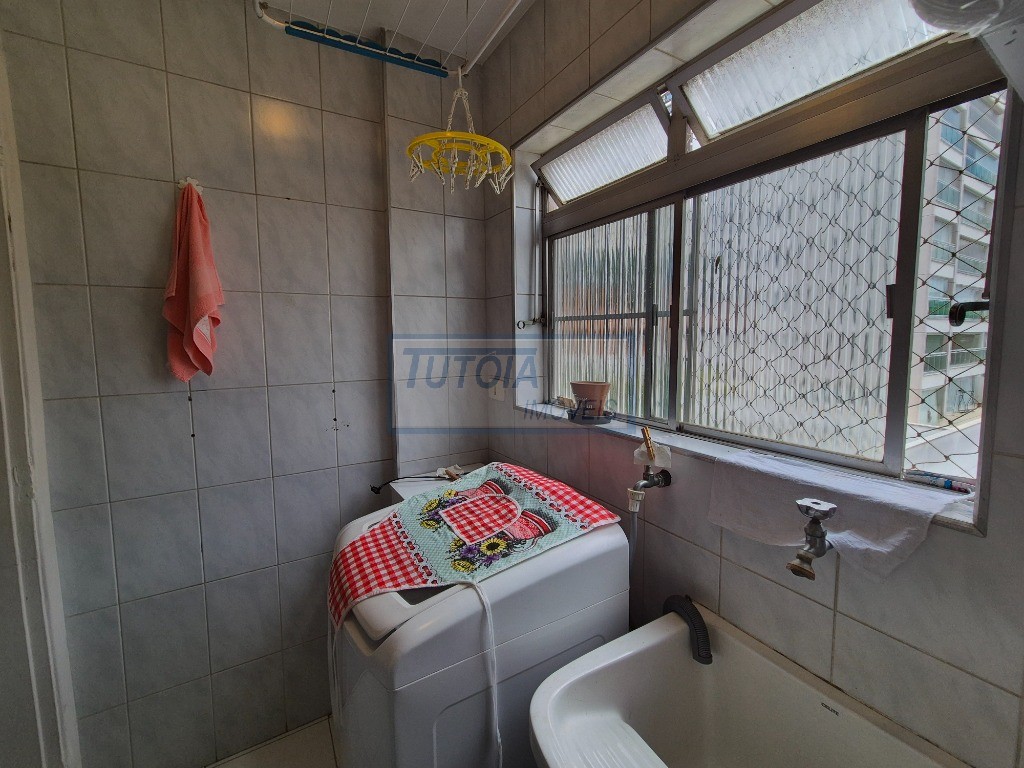 Apartamento à venda com 2 quartos, 56m² - Foto 19