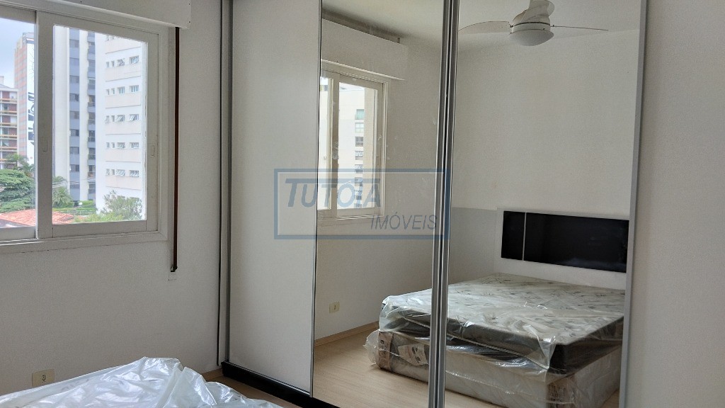 Apartamento para alugar com 1 quarto, 50m² - Foto 11