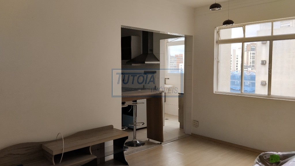 Apartamento para alugar com 1 quarto, 50m² - Foto 3