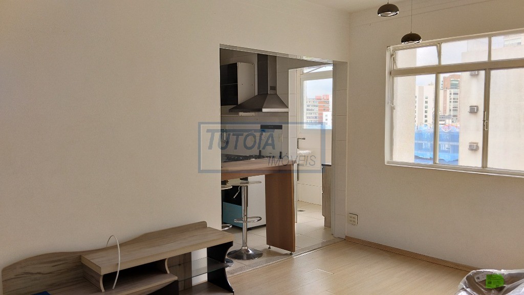 Apartamento para alugar com 1 quarto, 50m² - Foto 5