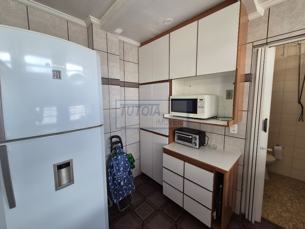 Apartamento à venda com 2 quartos, 75m² - Foto 12