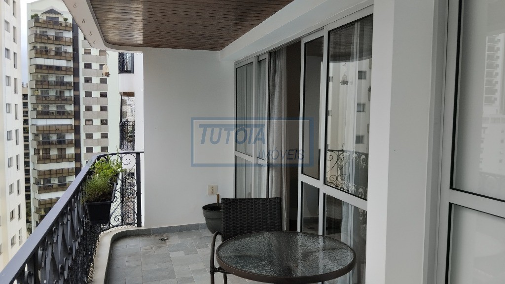 Apartamento à venda com 2 quartos, 140m² - Foto 13