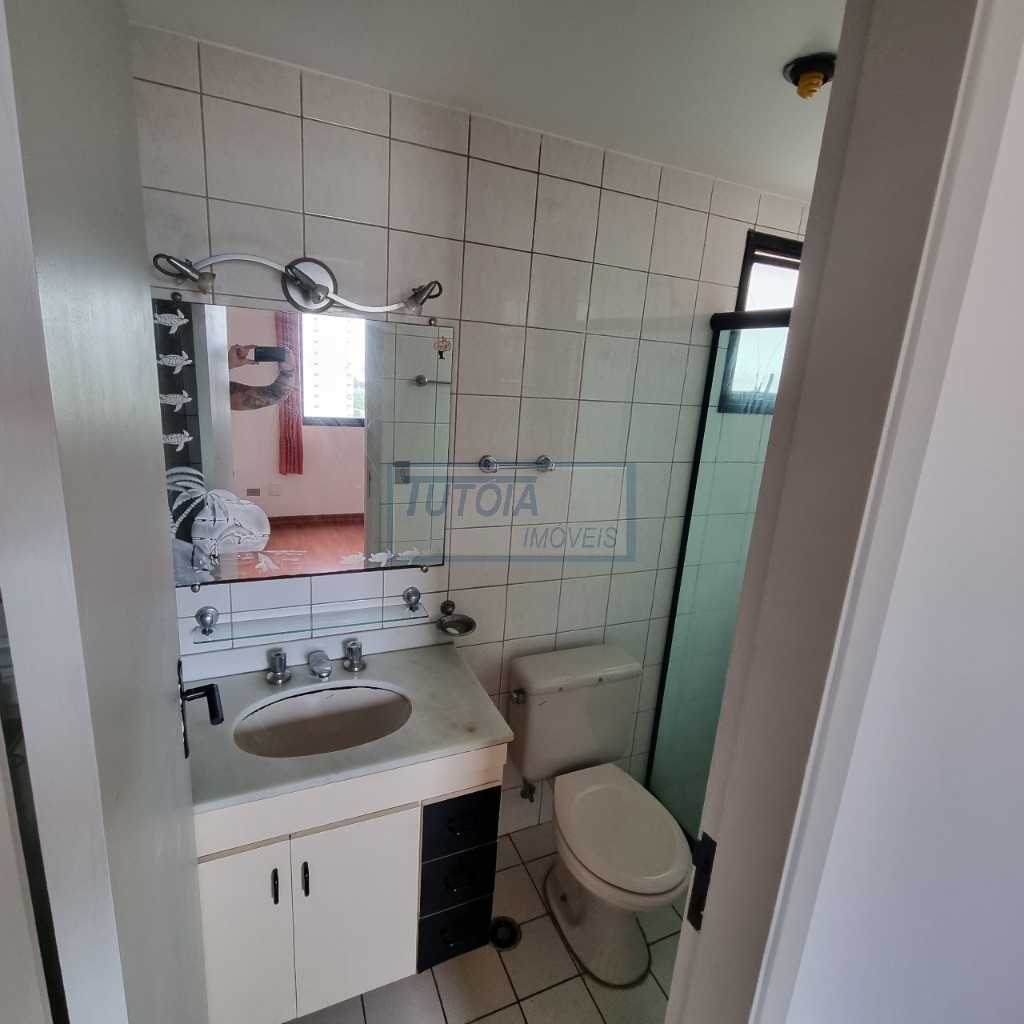 Apartamento à venda com 2 quartos, 75m² - Foto 15