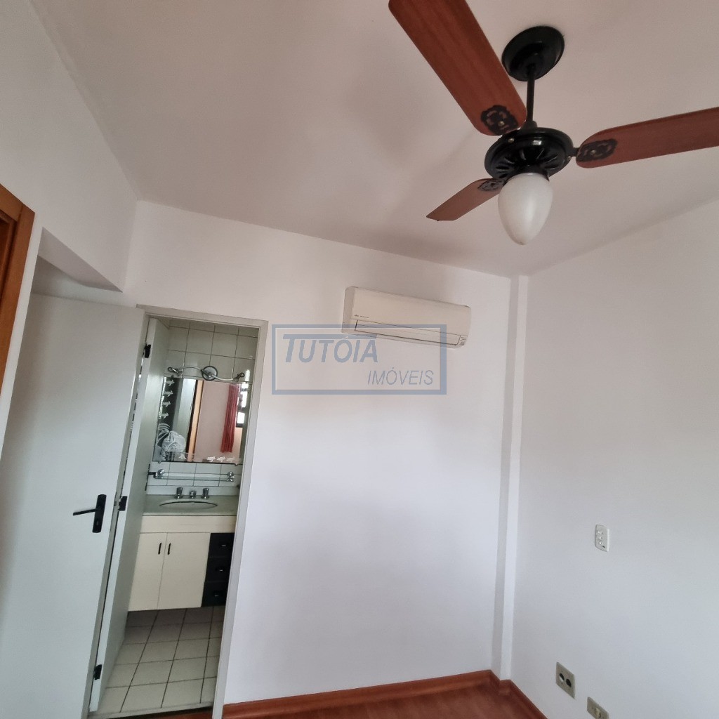 Apartamento à venda com 2 quartos, 75m² - Foto 10