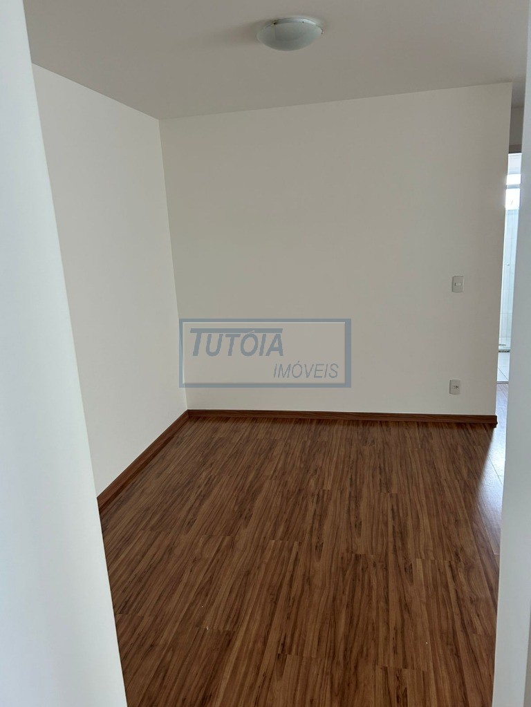 Apartamento à venda com 2 quartos, 68m² - Foto 10